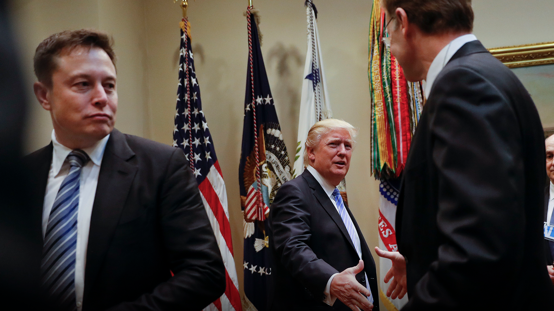 Илон маск и трамп. Маск и трамп. приветствие в сша. переговоры сша.