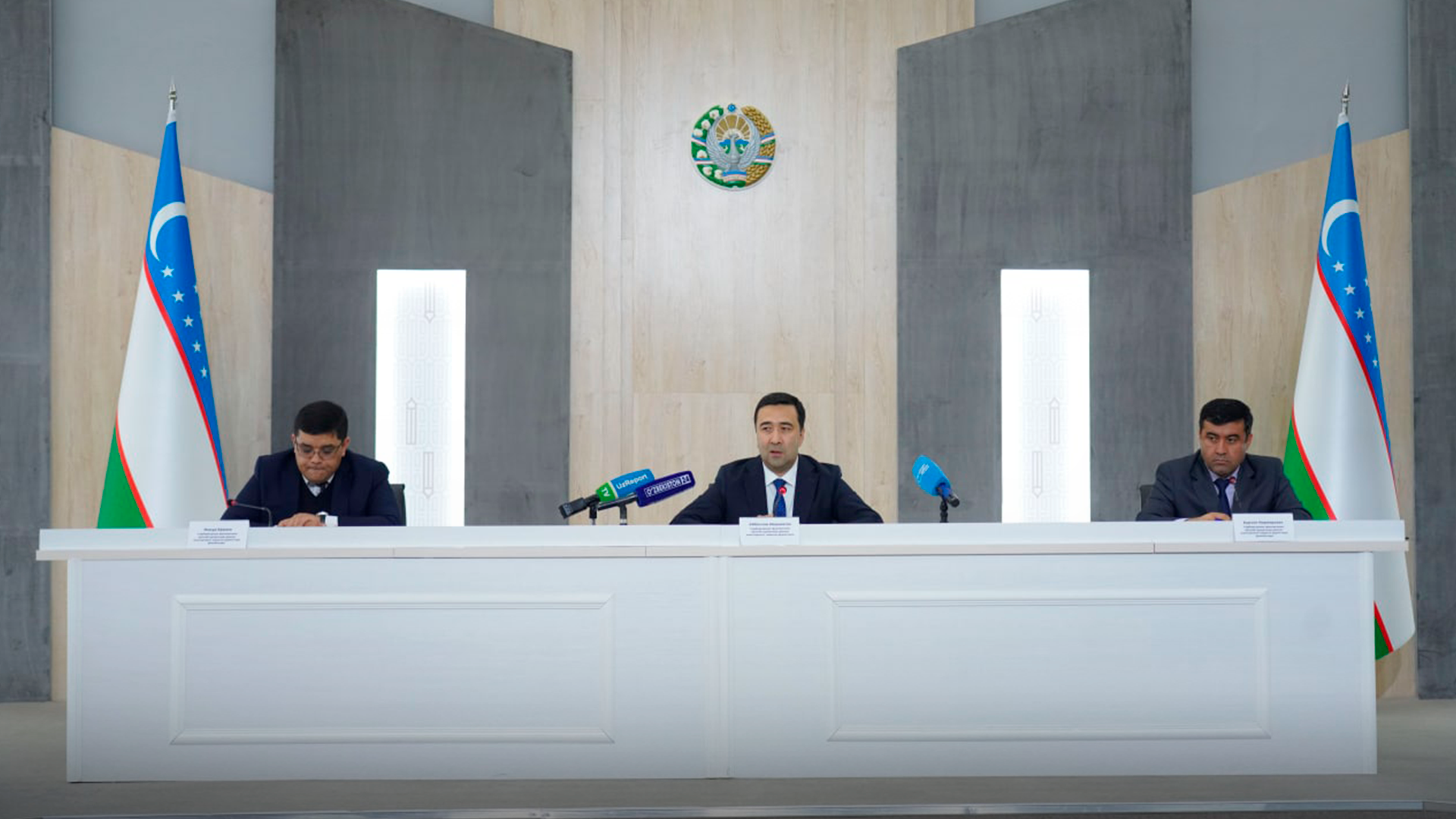 Yaimning iqtisodiy korsatkichlari. Хизматлар сохаси. Ko rsatilgan. "ўзсаноатқурилишматериаллари" уюшмаси. Ламборгини центенарио хуракан 2023.